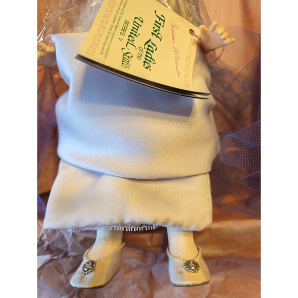 Madame Alexander - Louisa Adams - First Lady #1506 - Box & Tag - Picture 6 of 12